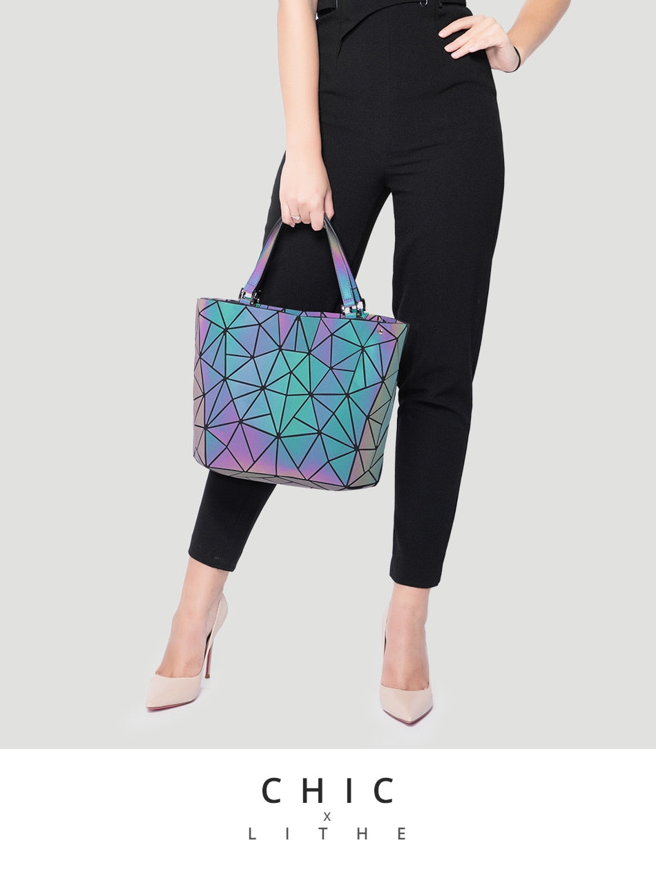 Trendy Tote™️- Geo-Holographic Purse
